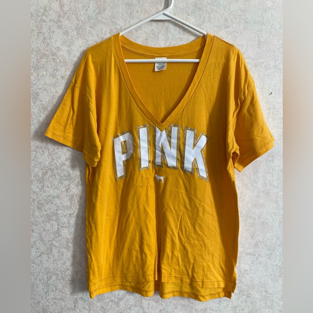 Victoria's Secret / Pink women's large short sleeve yellow v neck top